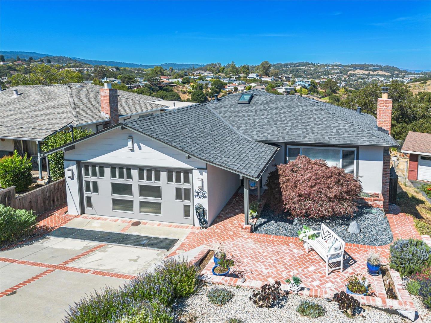 Neighborhood Neighborhood-12