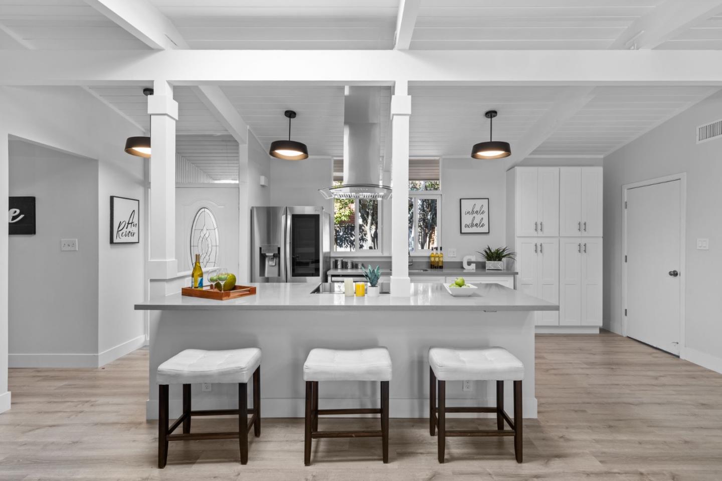 Neighborhood Neighborhood-12