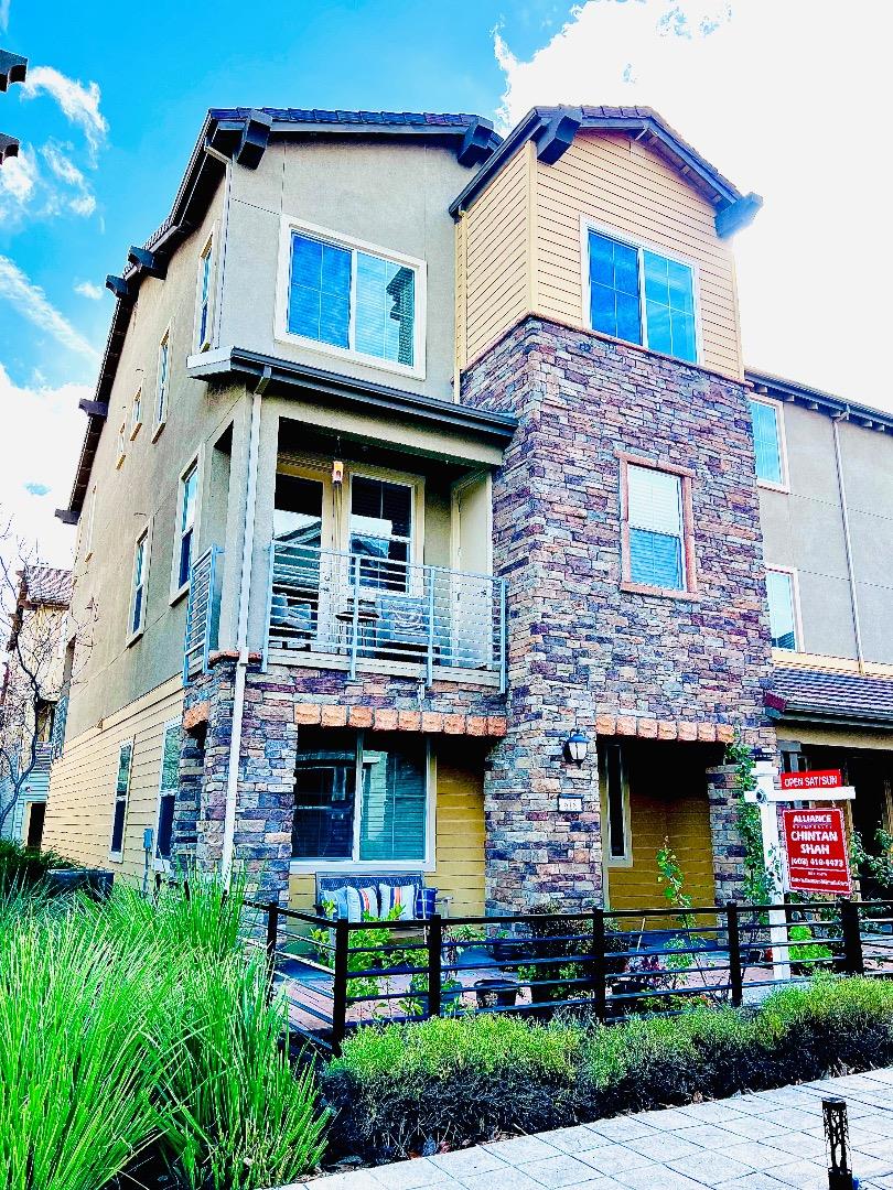 Neighborhood Neighborhood-52