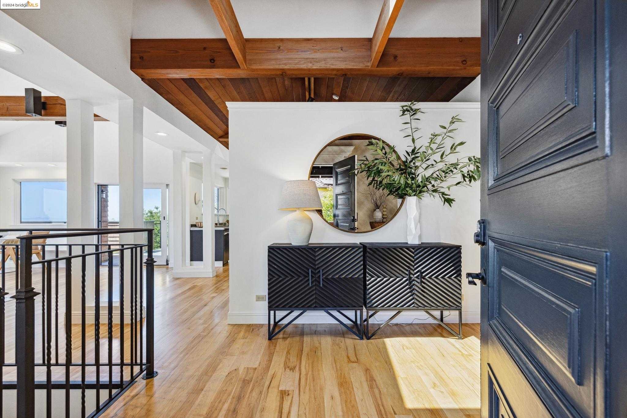 Neighborhood Neighborhood-9