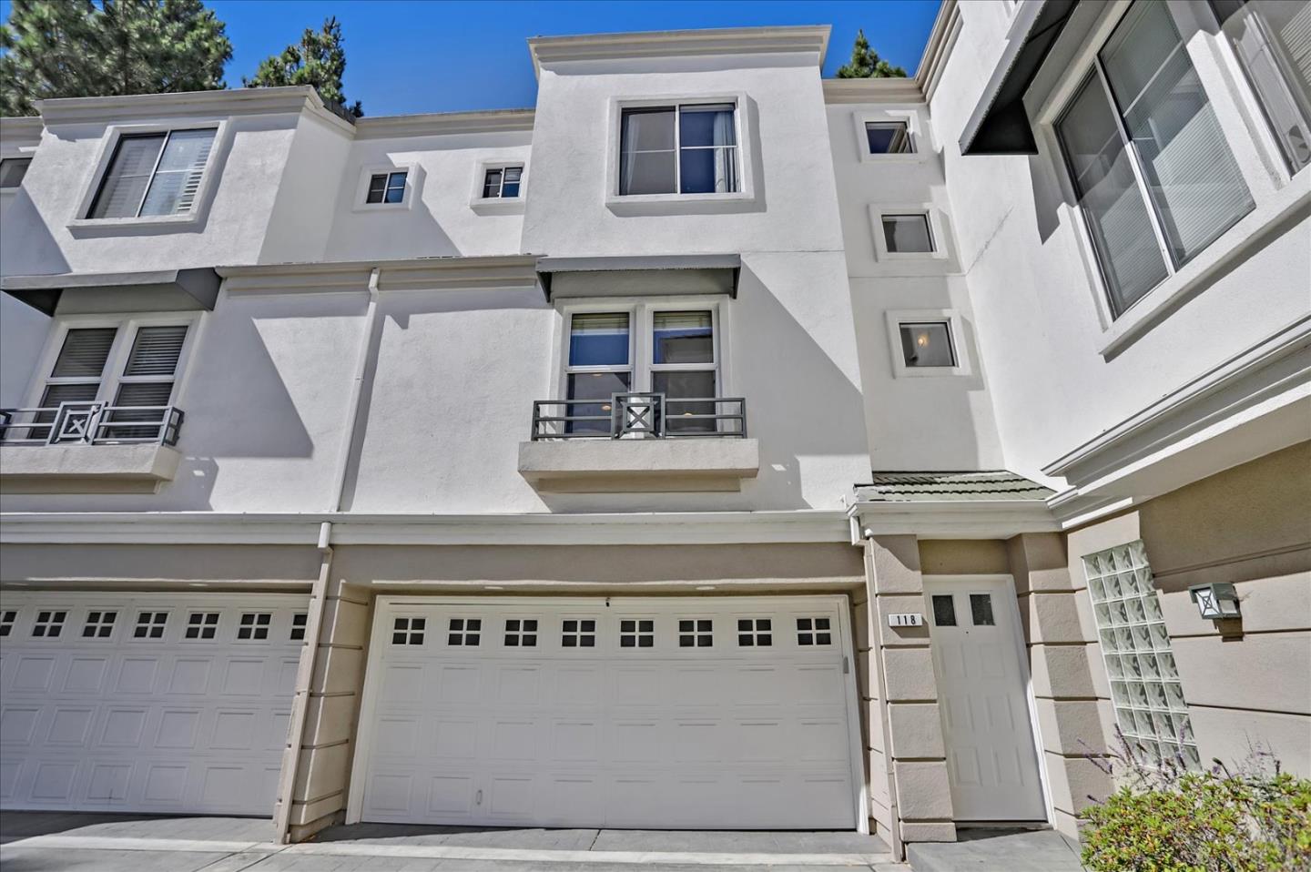 Neighborhood Neighborhood-23