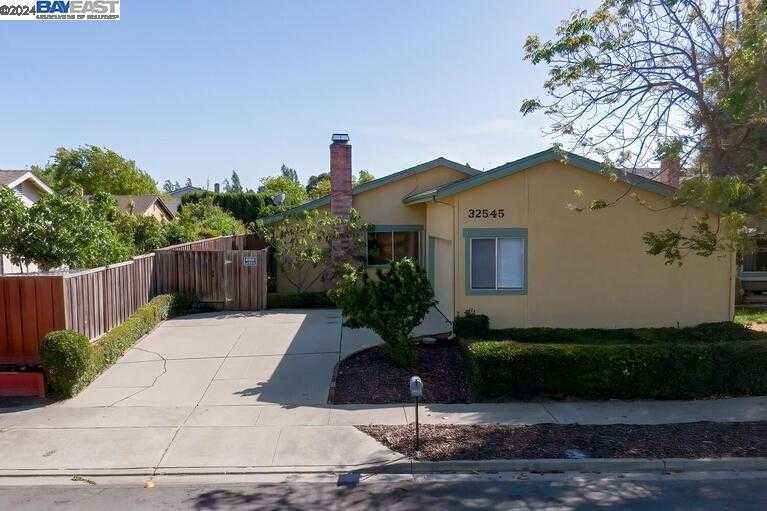 Neighborhood Neighborhood-3