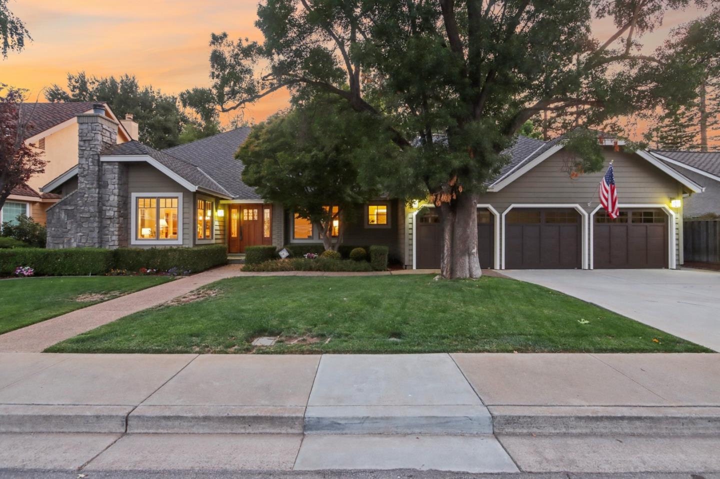 Neighborhood Neighborhood-7