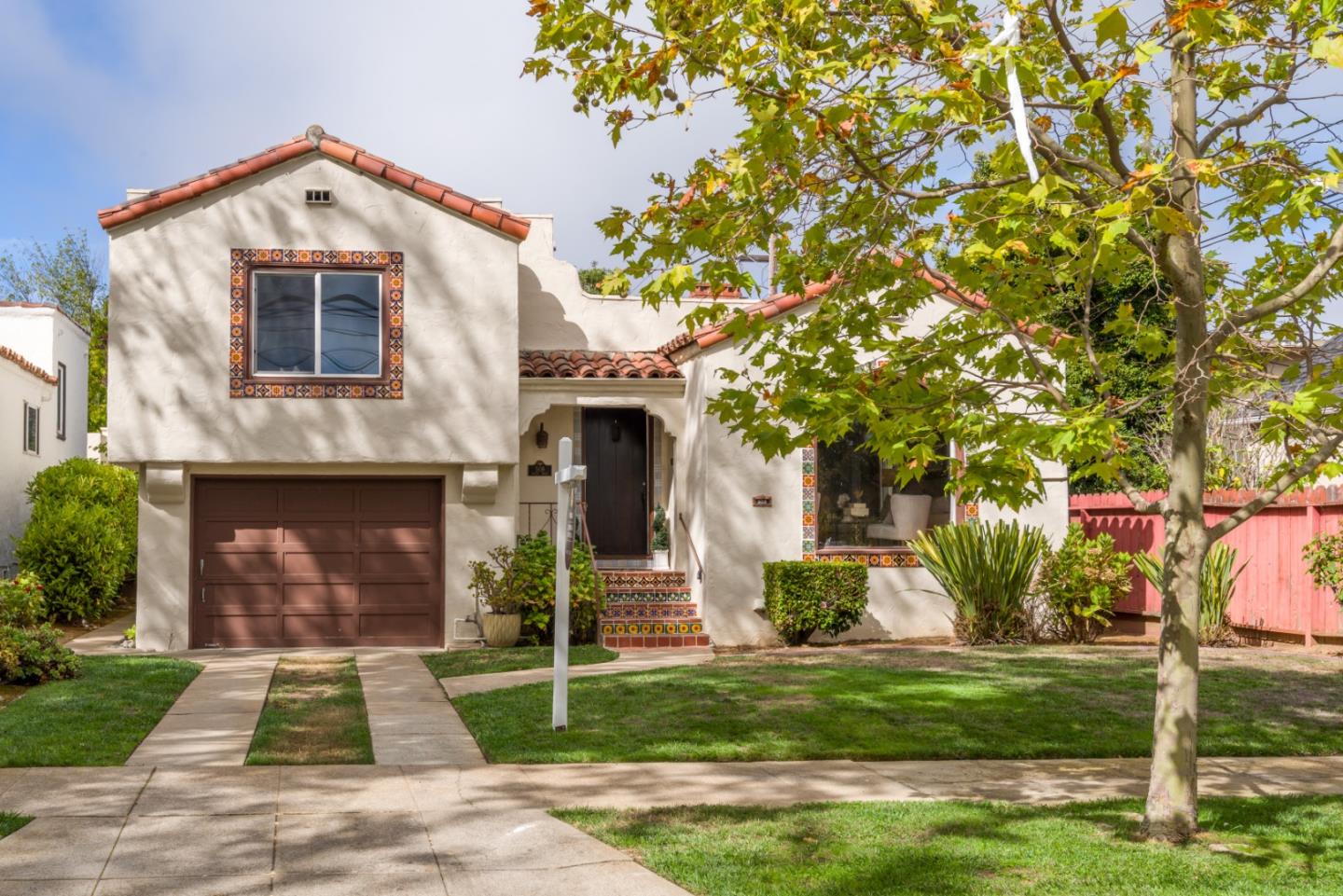 Neighborhood Neighborhood-5