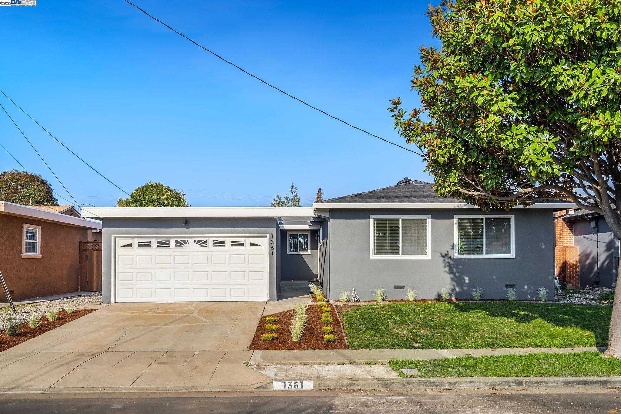 Neighborhood Neighborhood-7