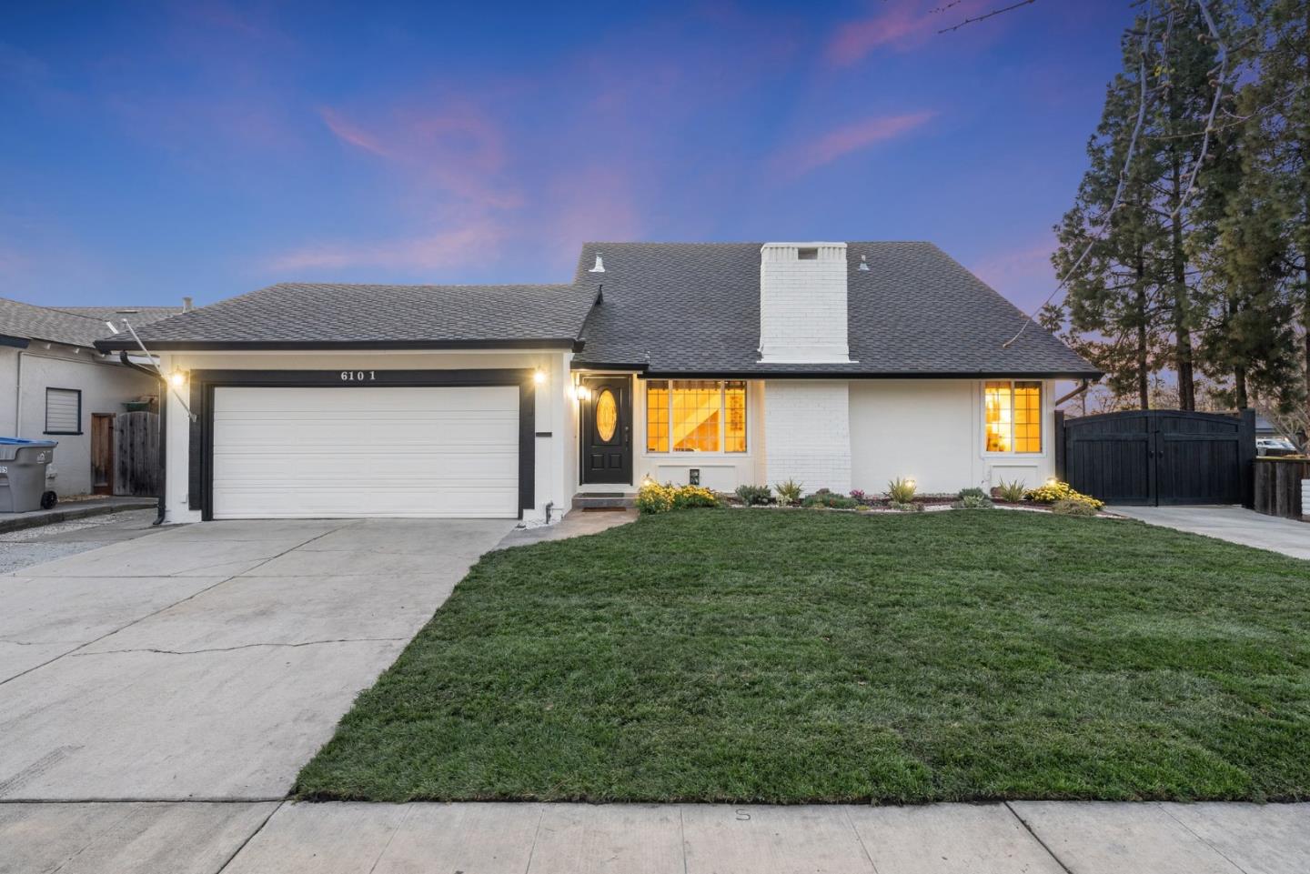 Neighborhood Neighborhood-16