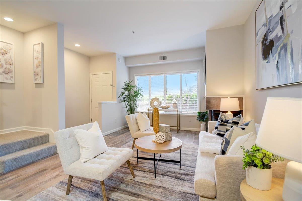 Neighborhood Neighborhood-93