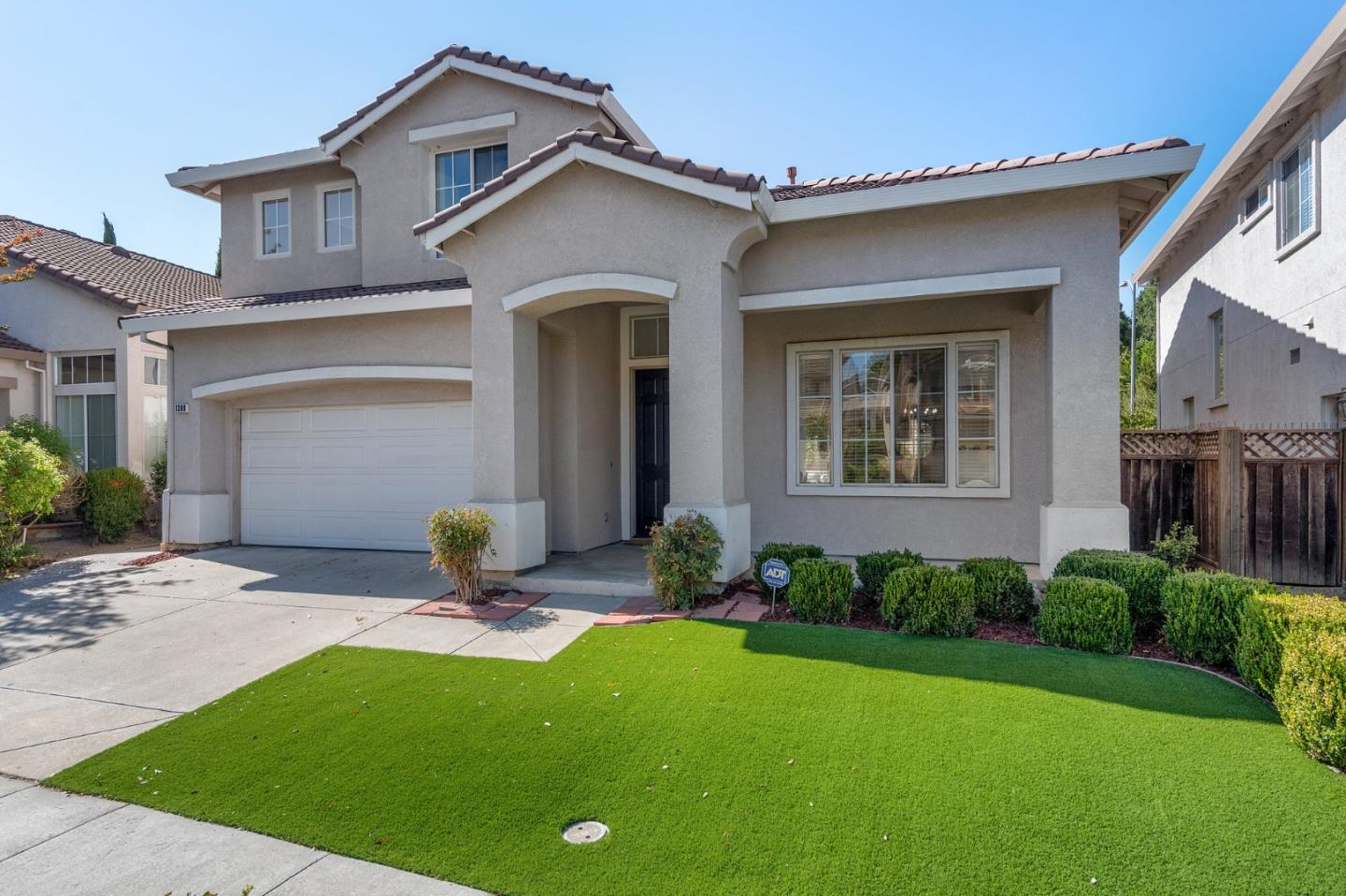 Neighborhood Neighborhood-83