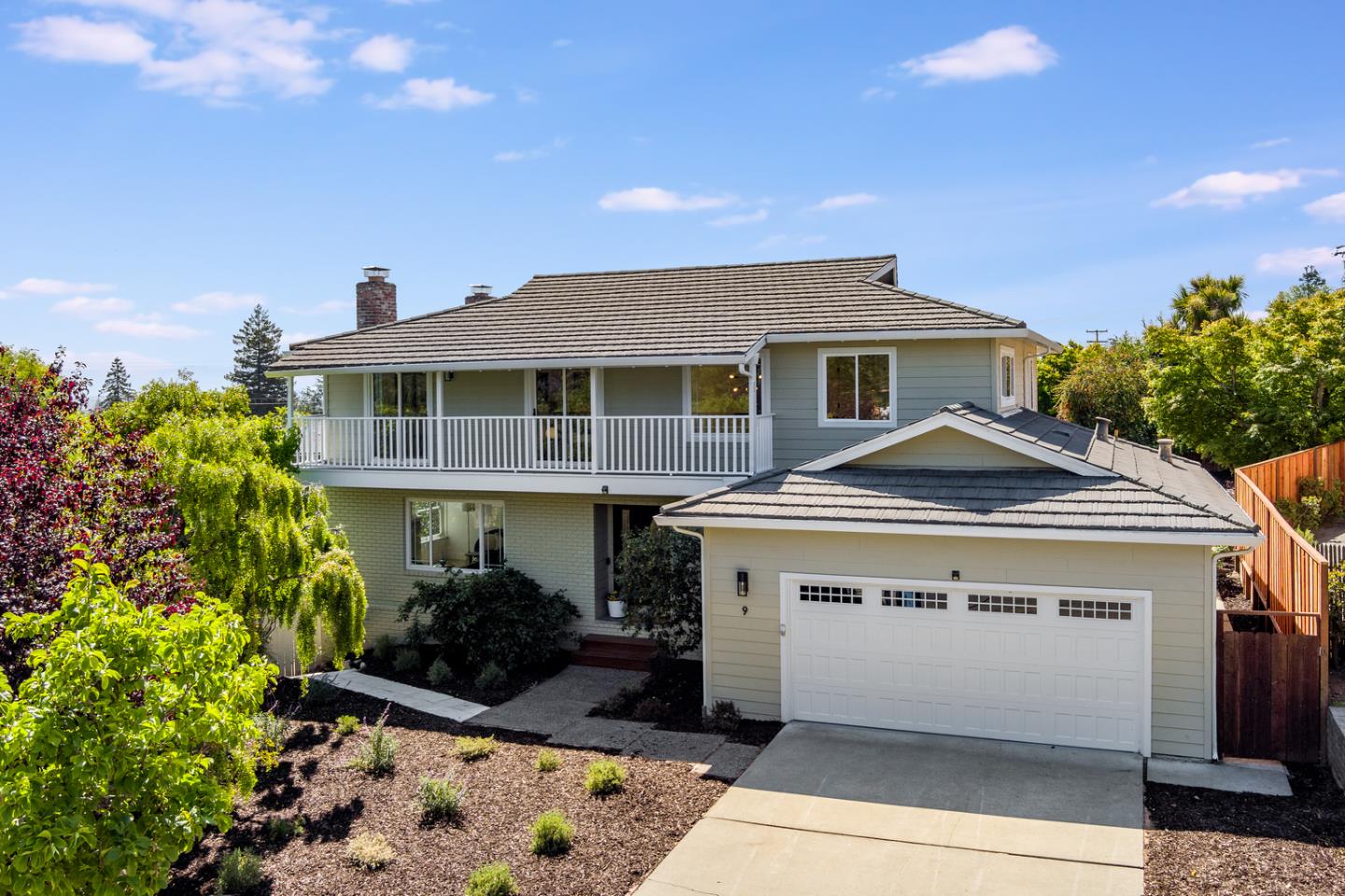 Neighborhood Neighborhood-33