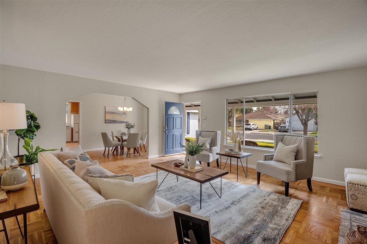 Neighborhood Neighborhood-10