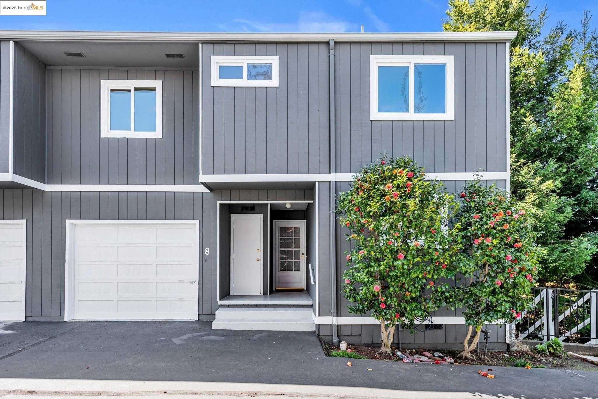 Neighborhood Neighborhood-16