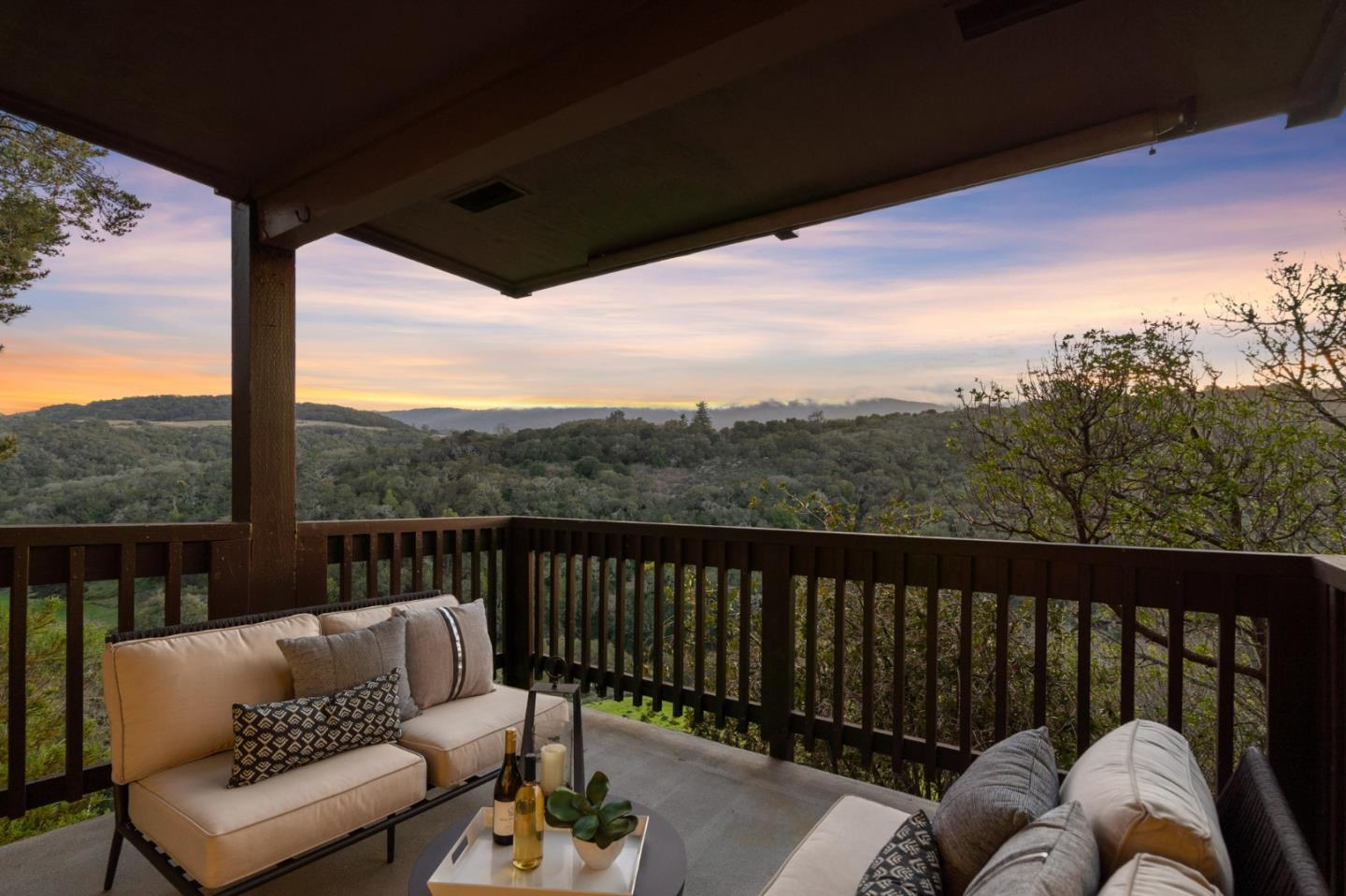 Neighborhood Neighborhood-80