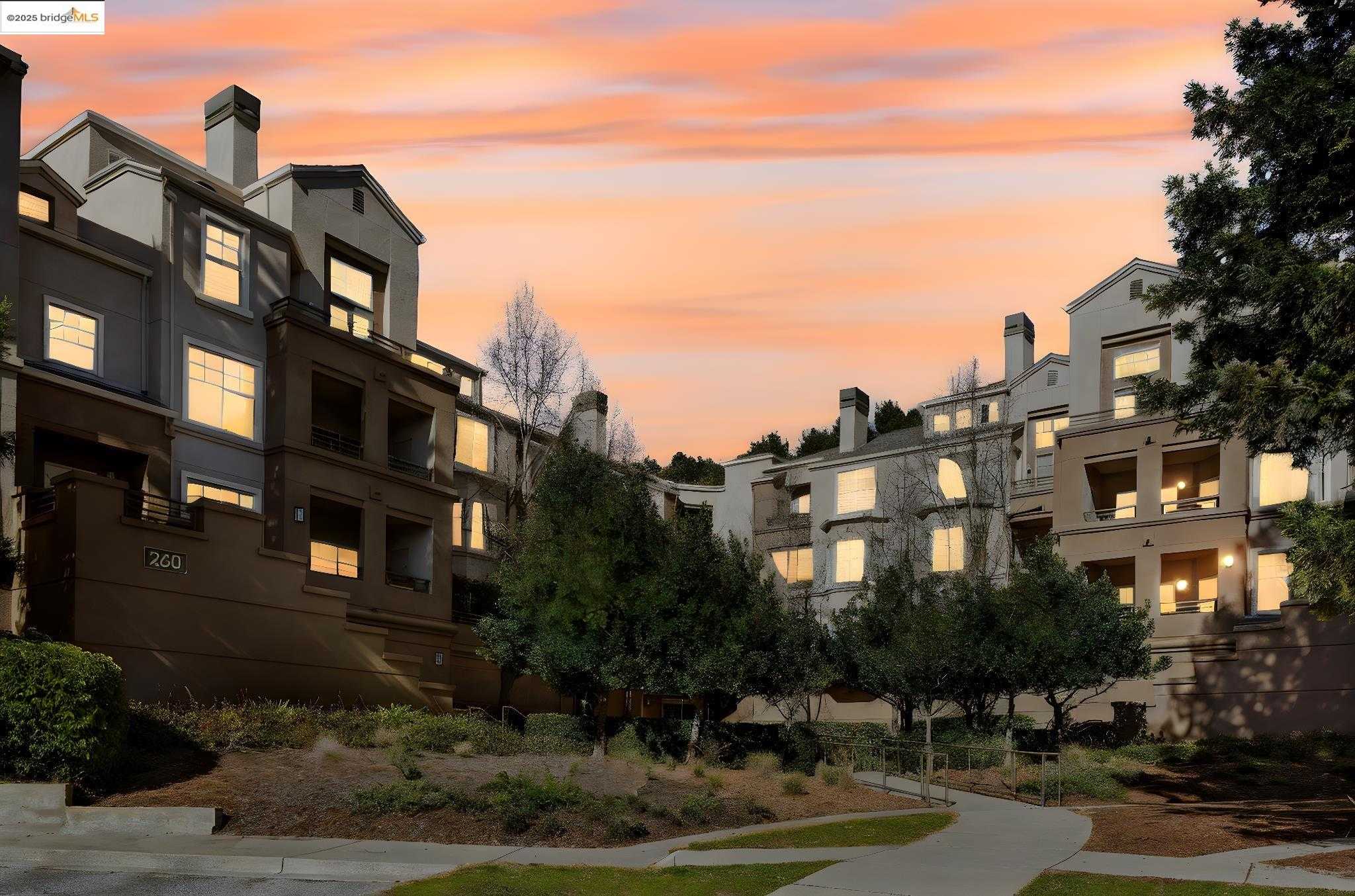 Neighborhood Neighborhood-4