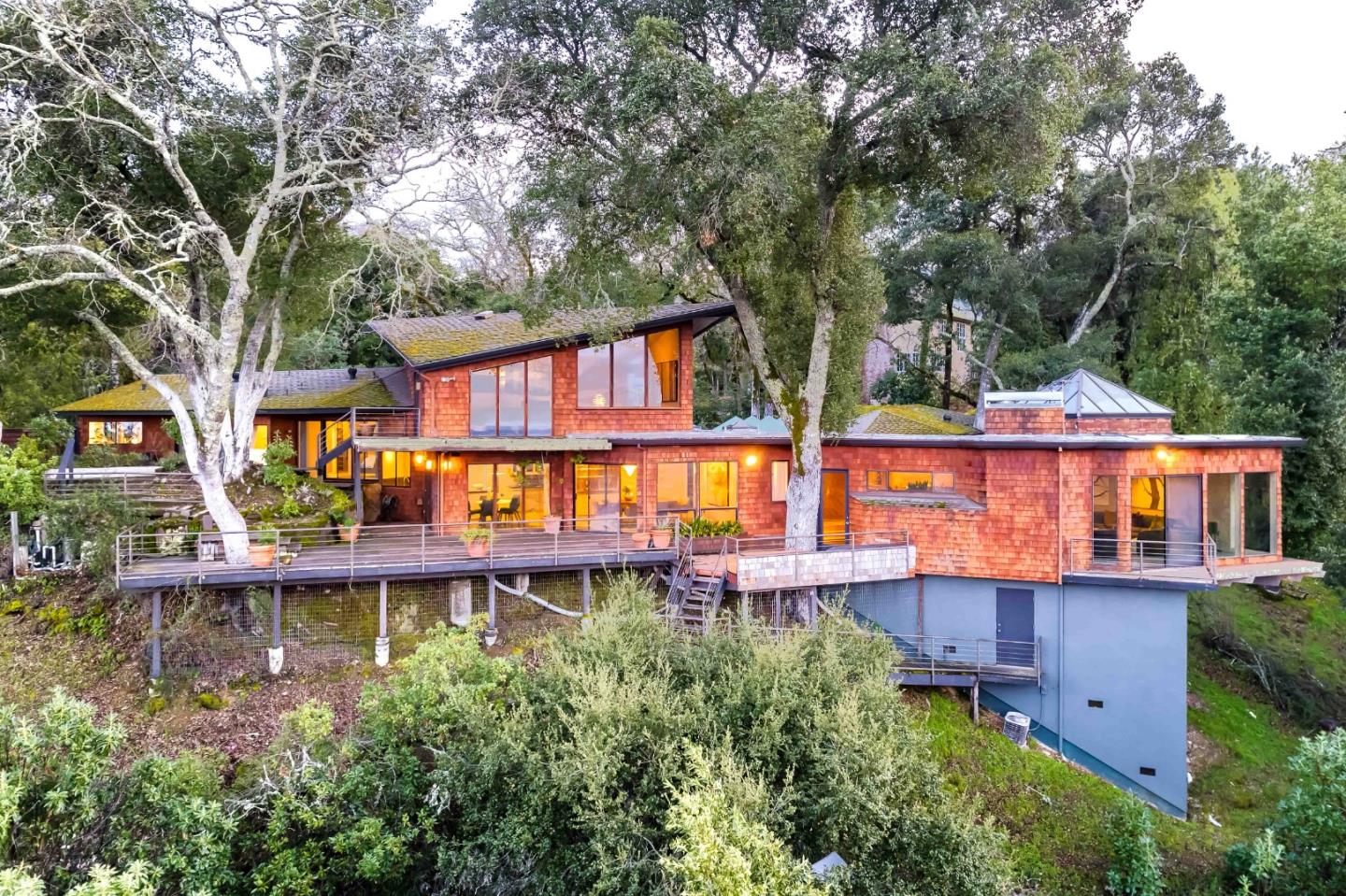 Neighborhood Neighborhood-1