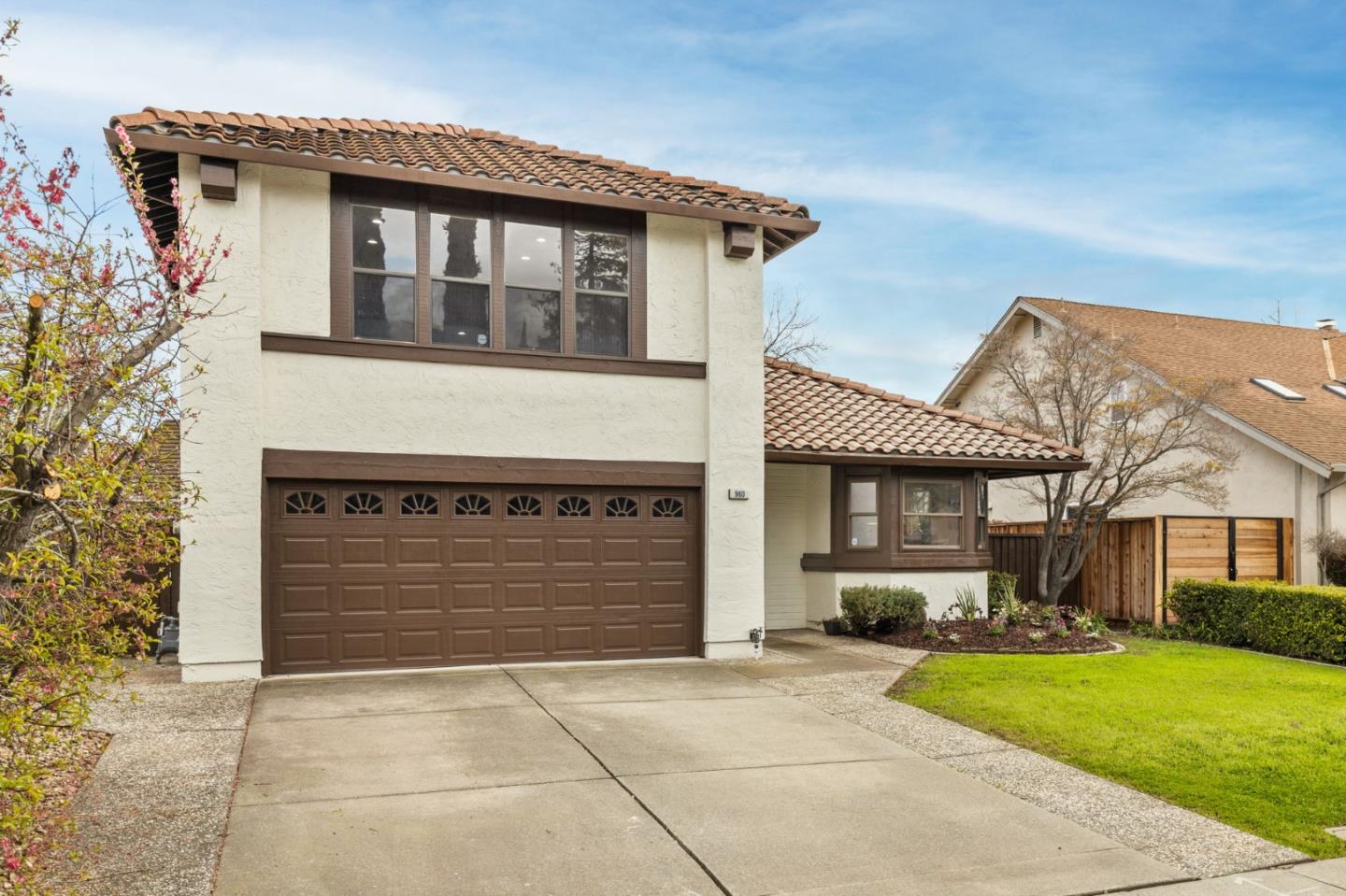 Neighborhood Neighborhood-56