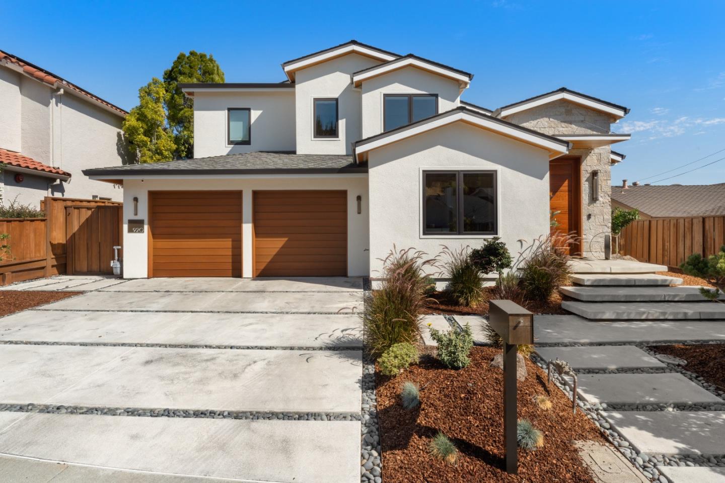 Neighborhood Neighborhood-32