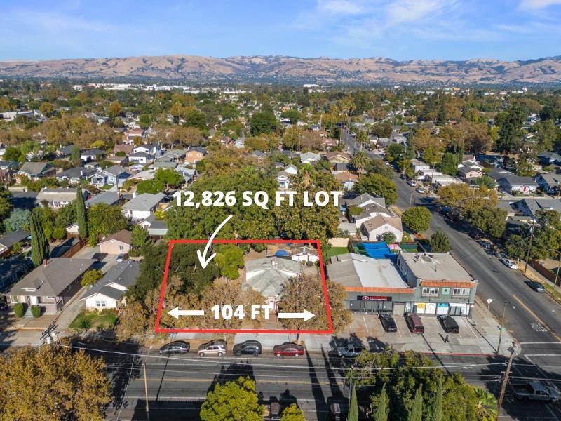 Neighborhood Neighborhood-8