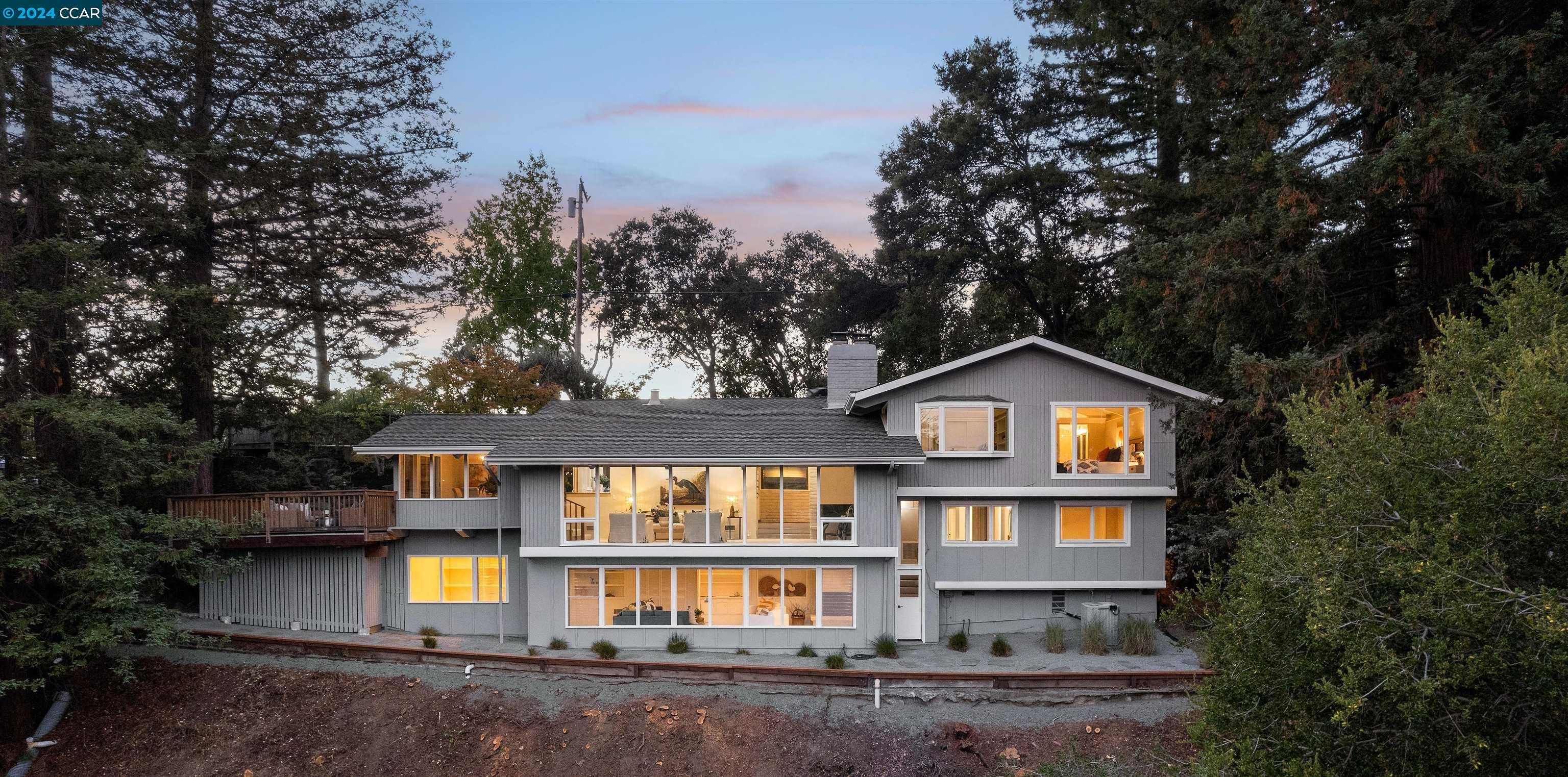 Neighborhood Neighborhood-1