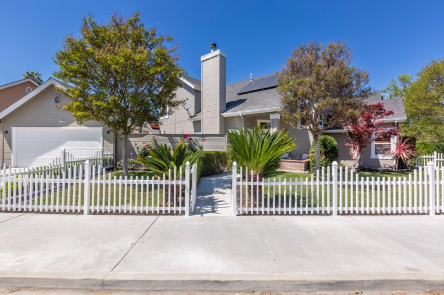 Neighborhood Neighborhood-7