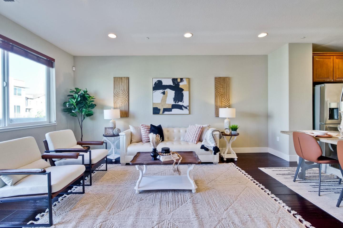 Neighborhood Neighborhood-74