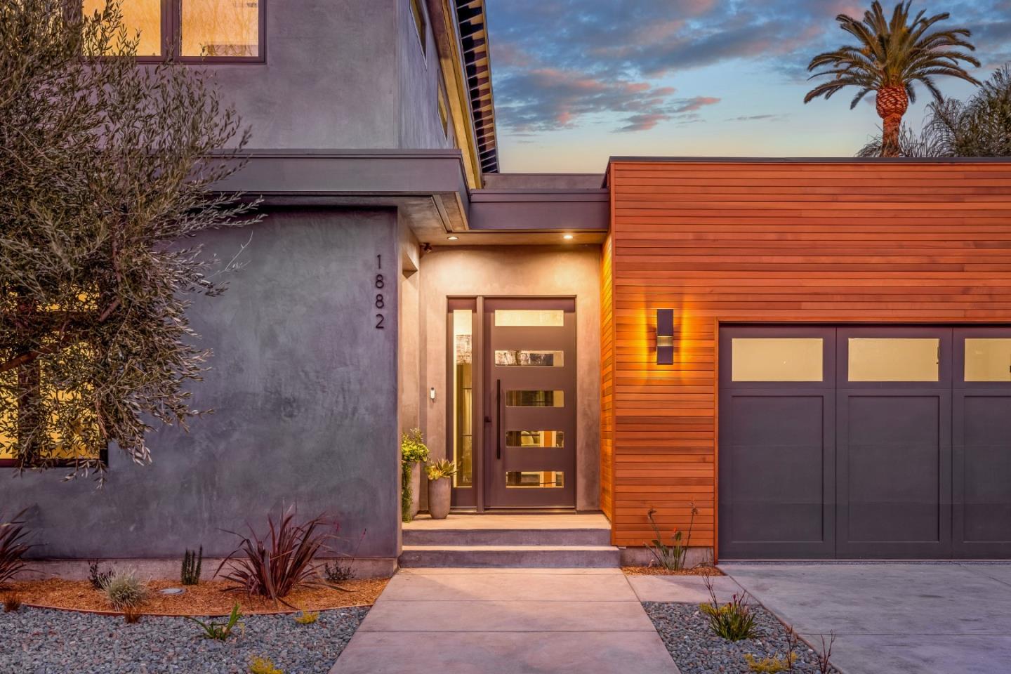 Neighborhood Neighborhood-59