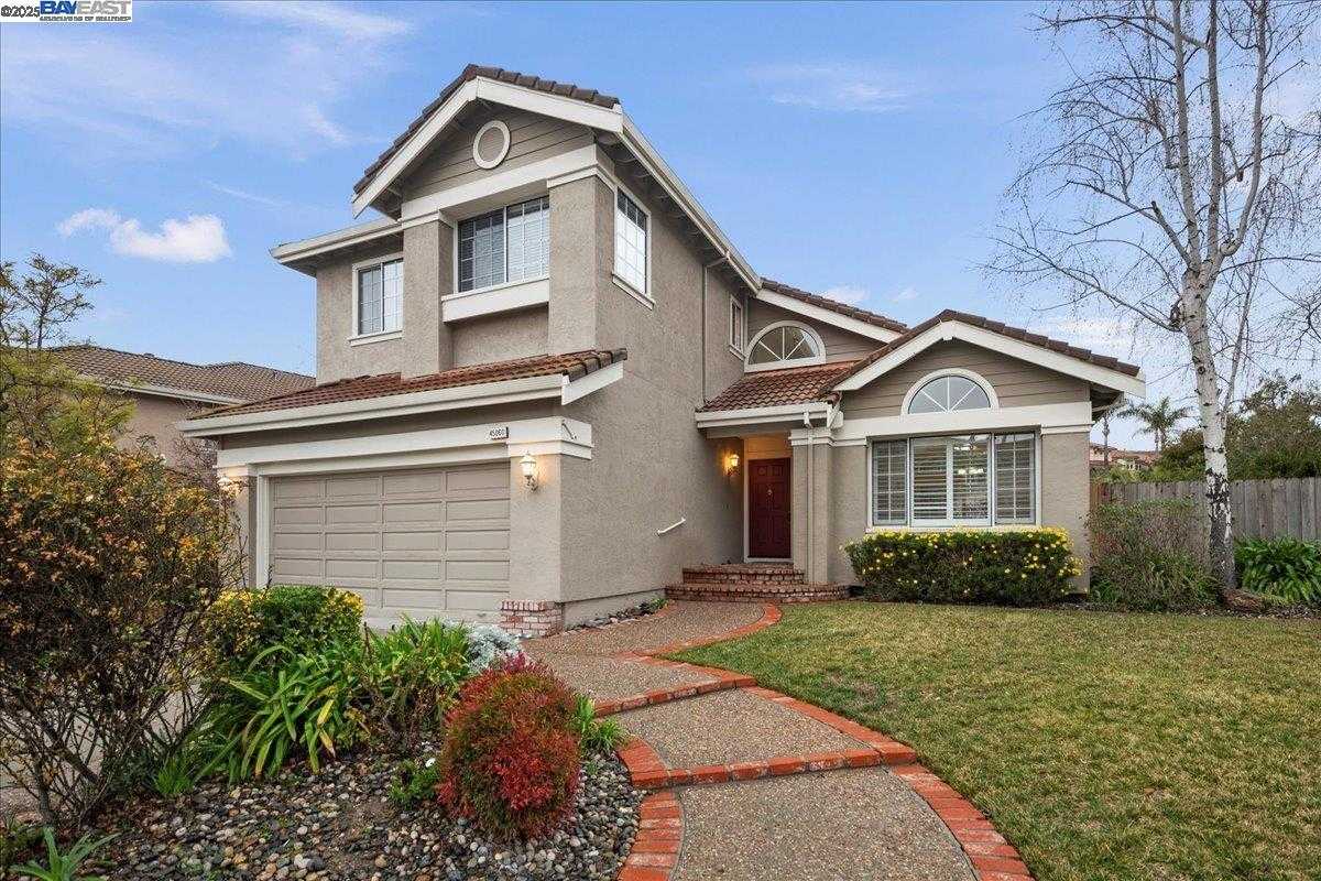 Neighborhood Neighborhood-9