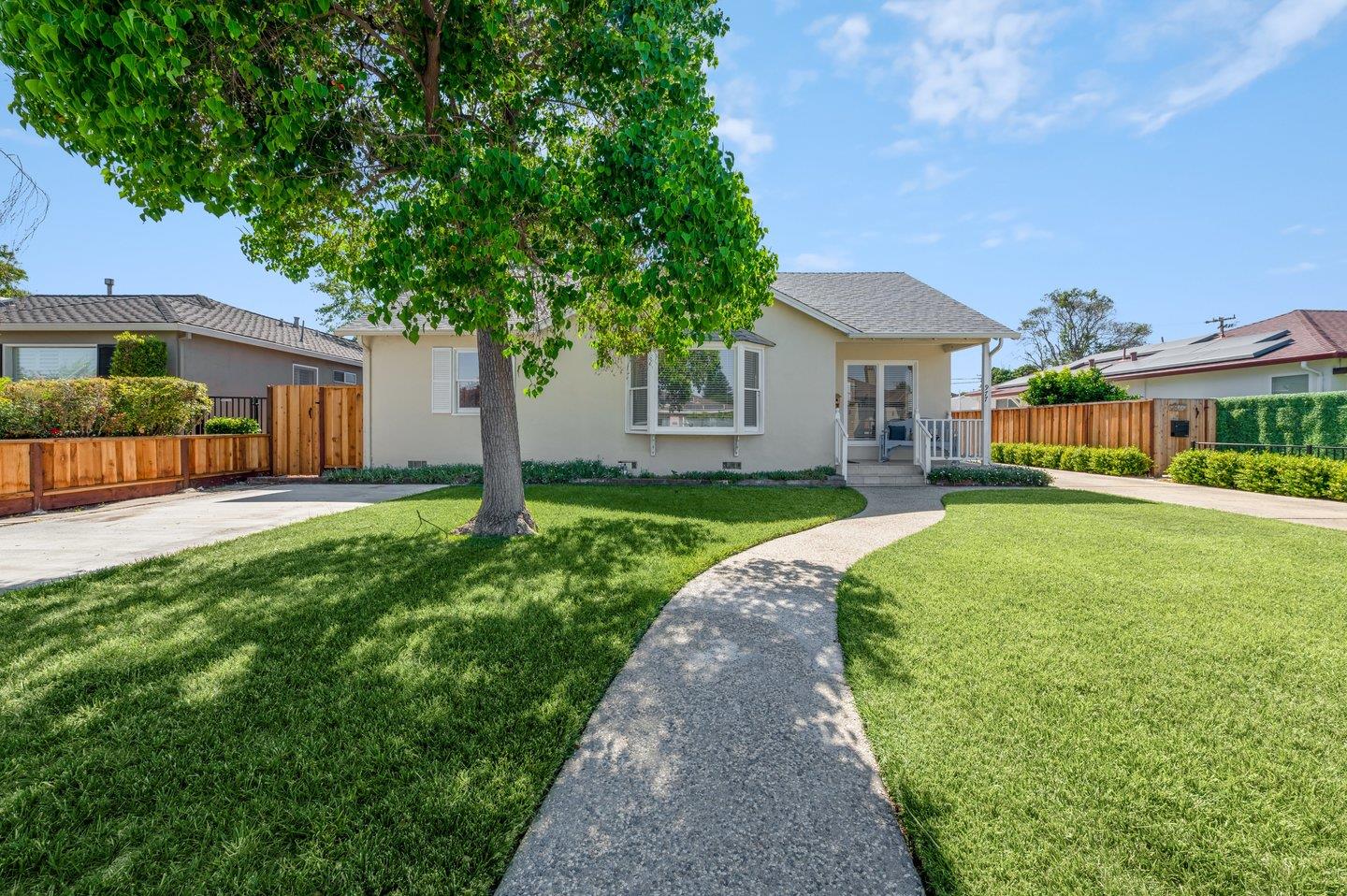 Neighborhood Neighborhood-6