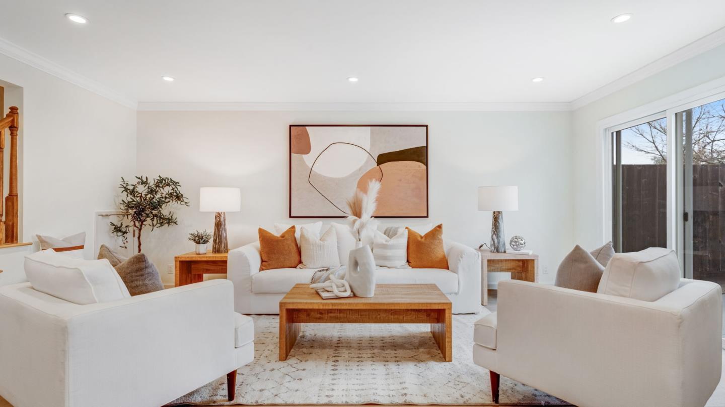 Neighborhood Neighborhood-16