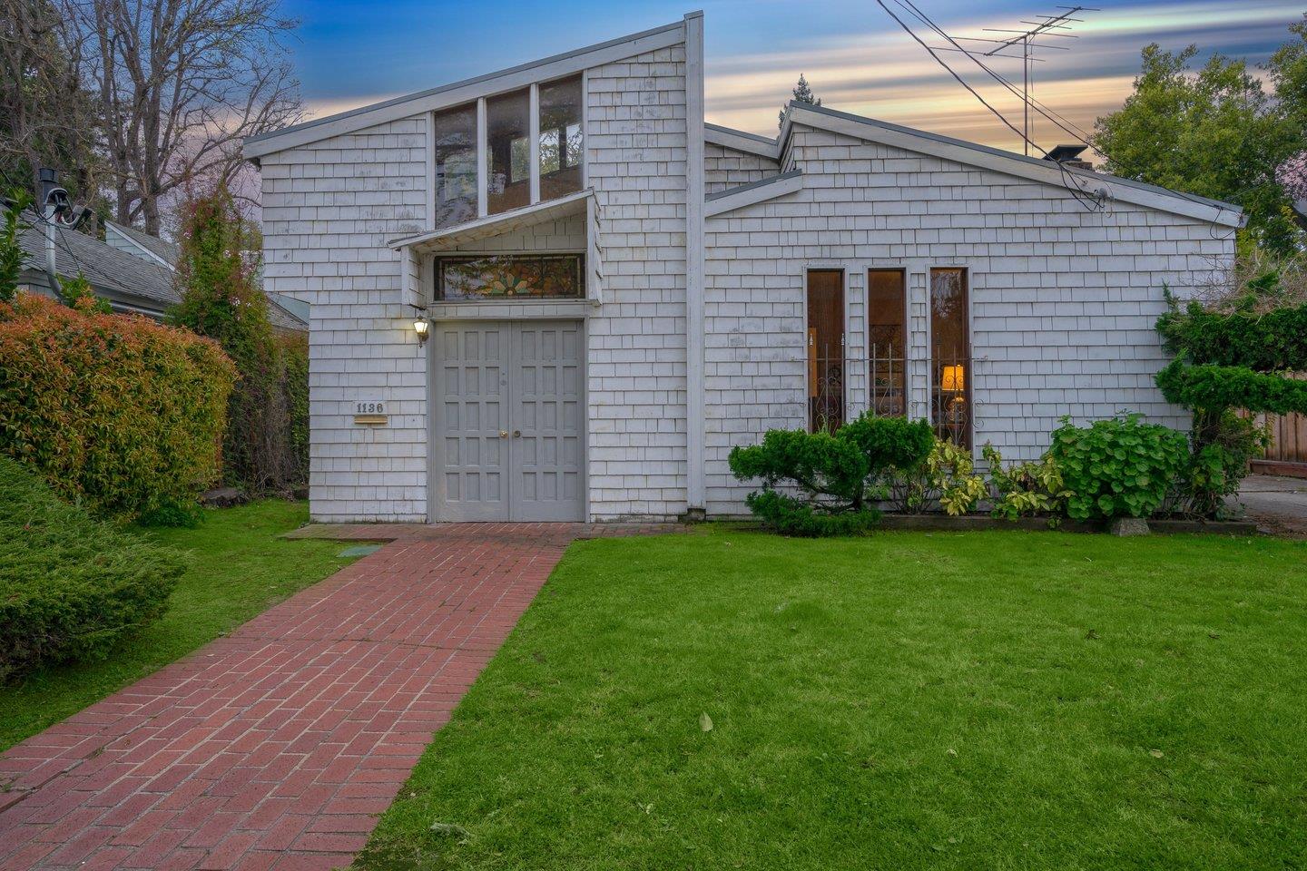 Neighborhood Neighborhood-12