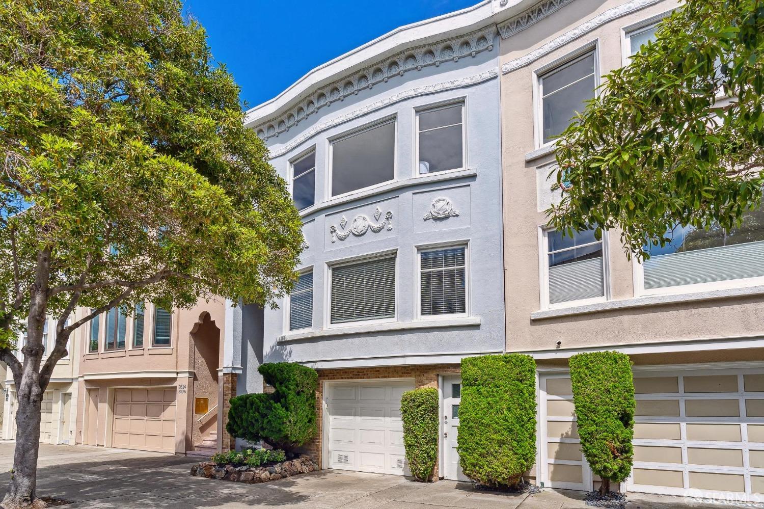 Neighborhood Neighborhood-24