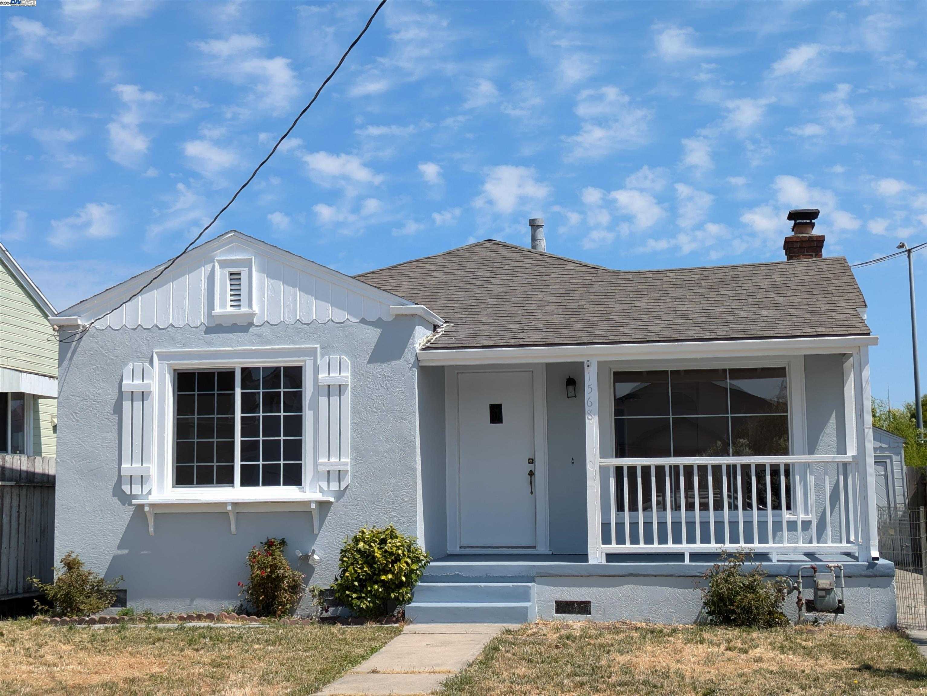 Neighborhood Neighborhood-32