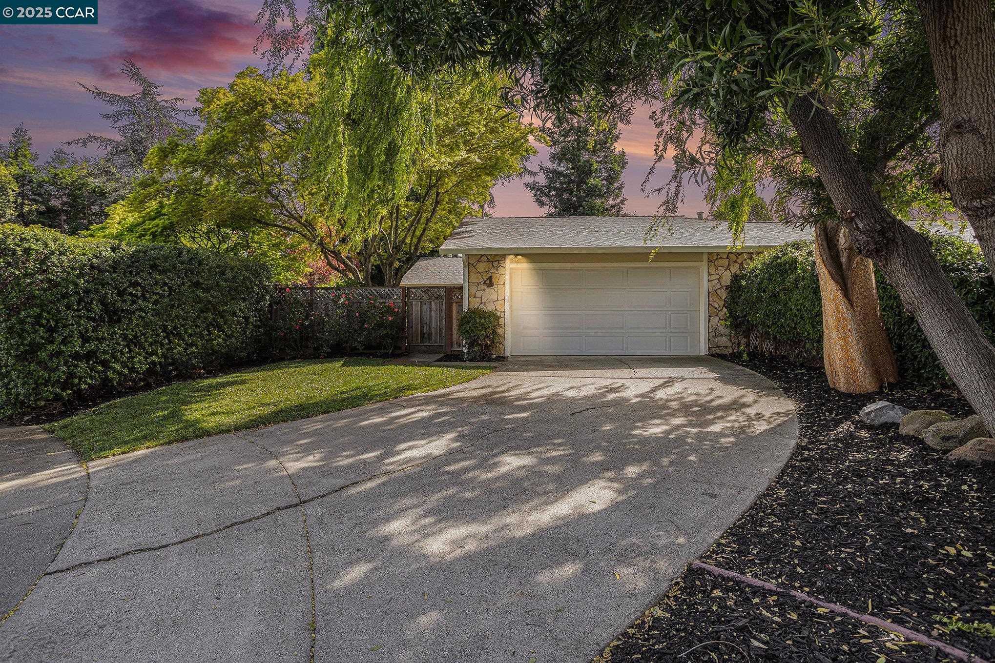 Neighborhood Neighborhood-19