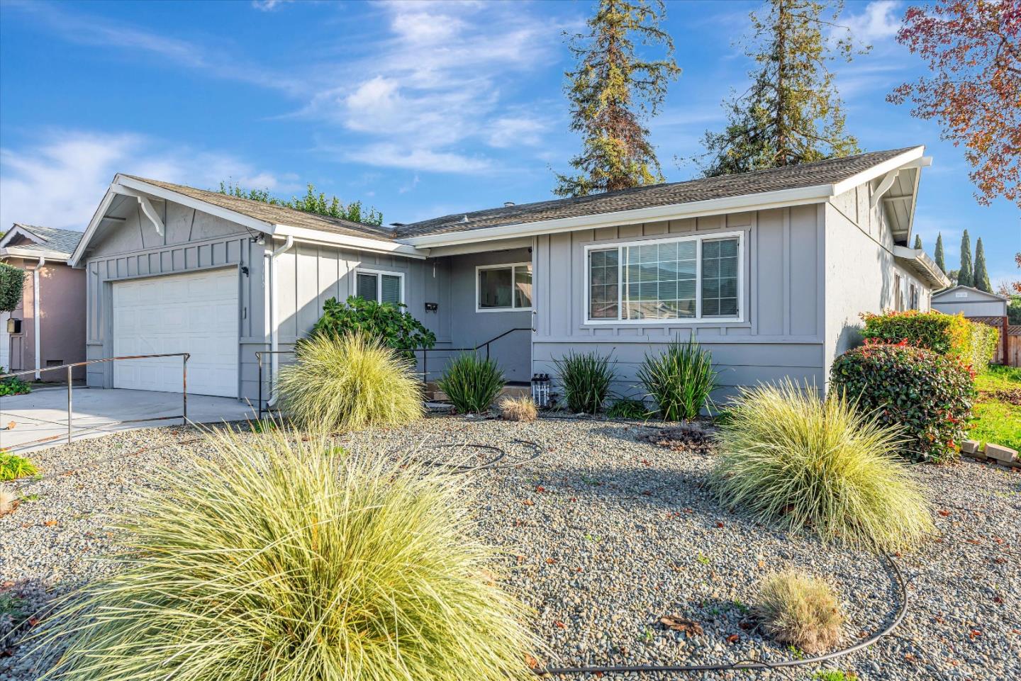 Neighborhood Neighborhood-42