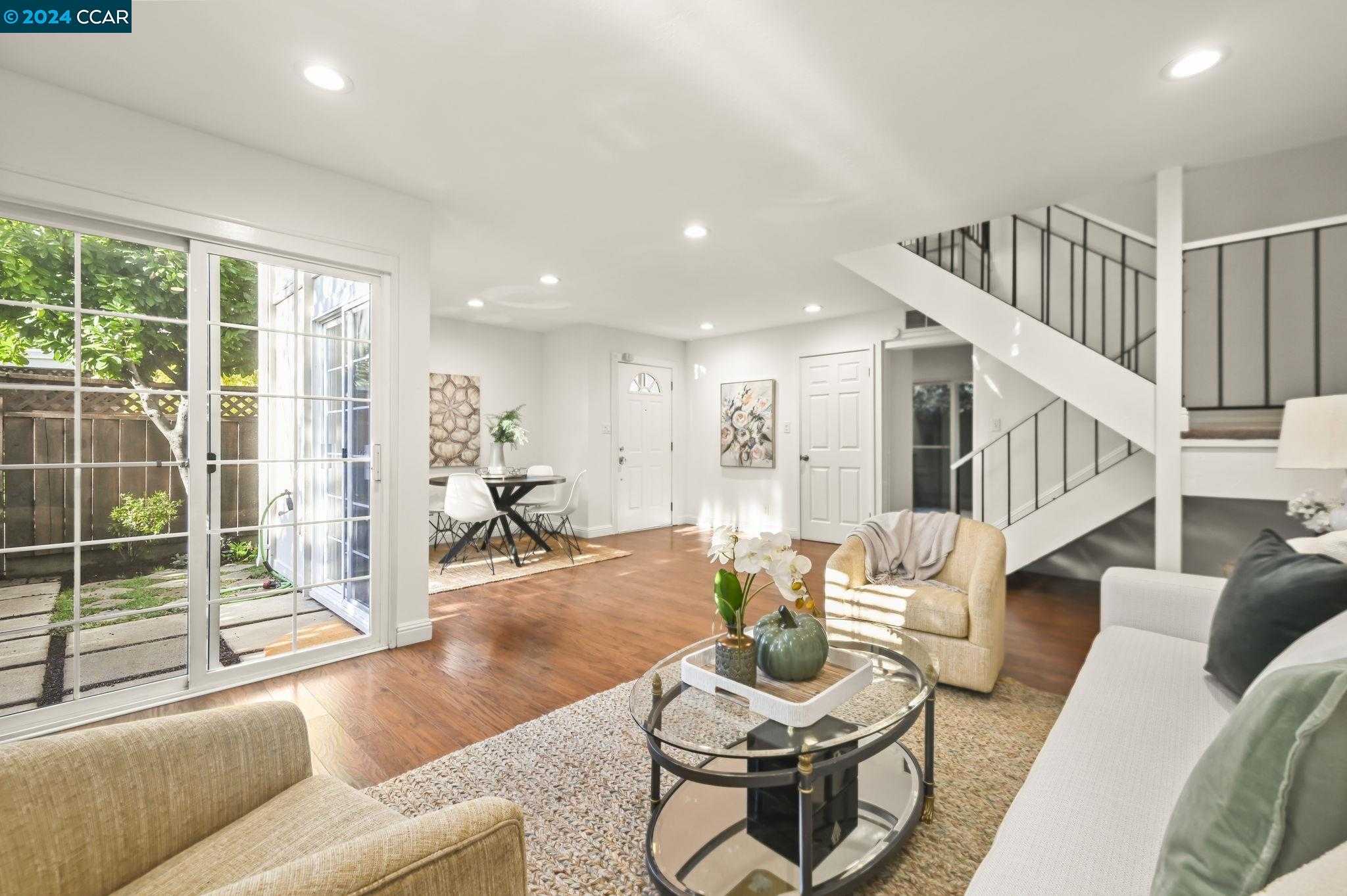 Neighborhood Neighborhood-14