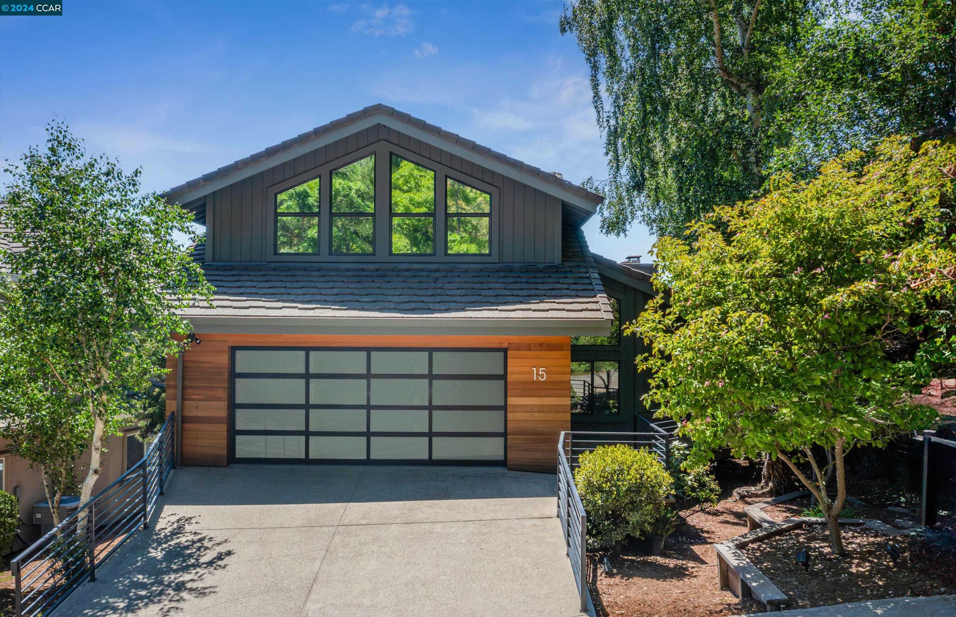 Neighborhood Neighborhood-20