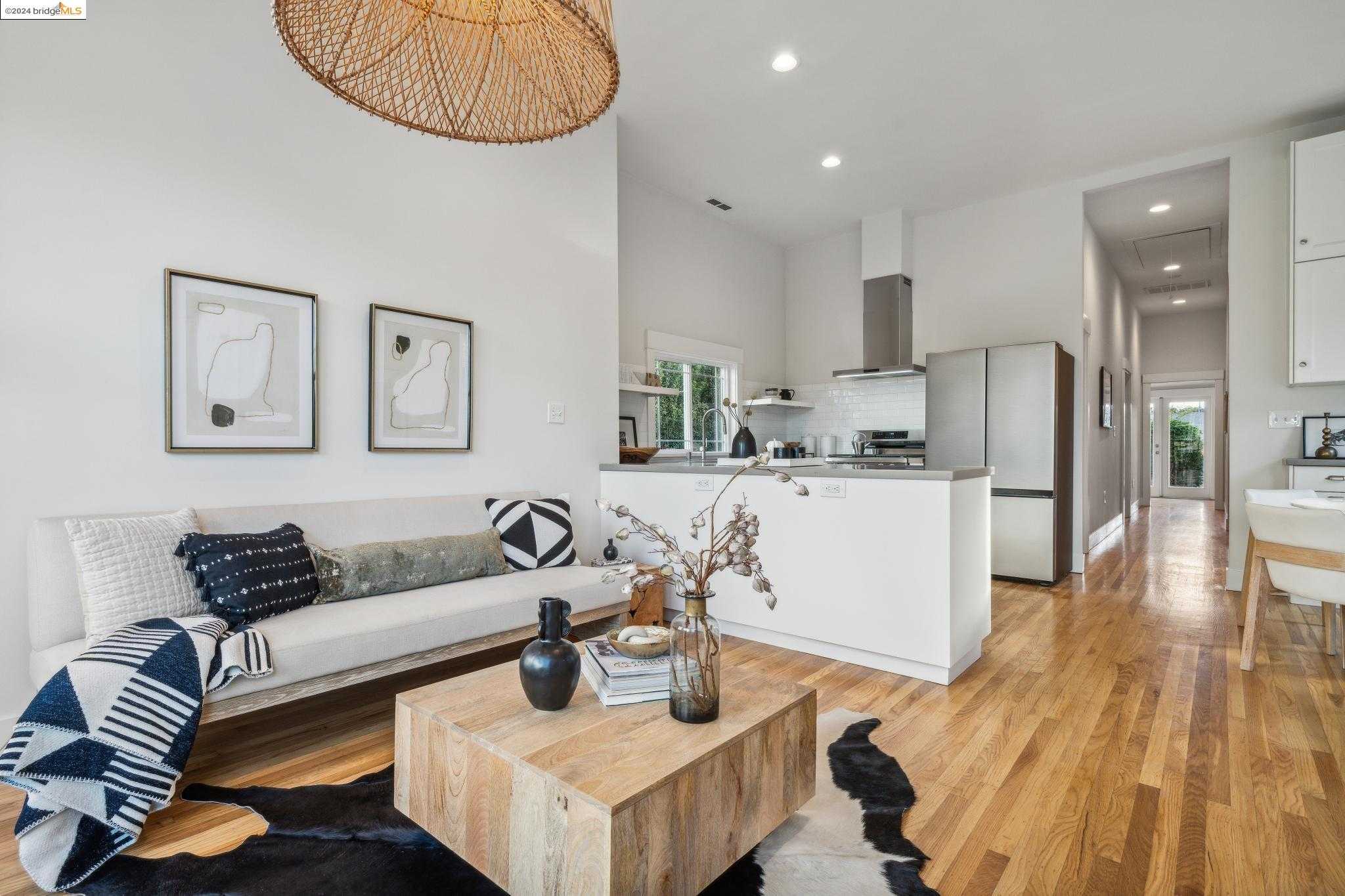 Neighborhood Neighborhood-6