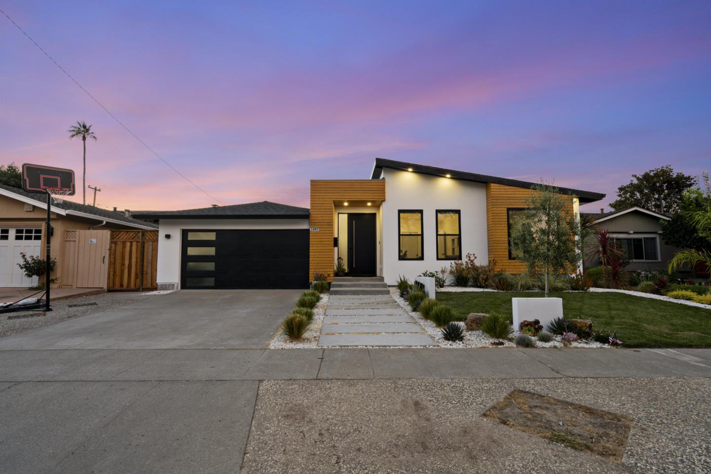 Neighborhood Neighborhood-102