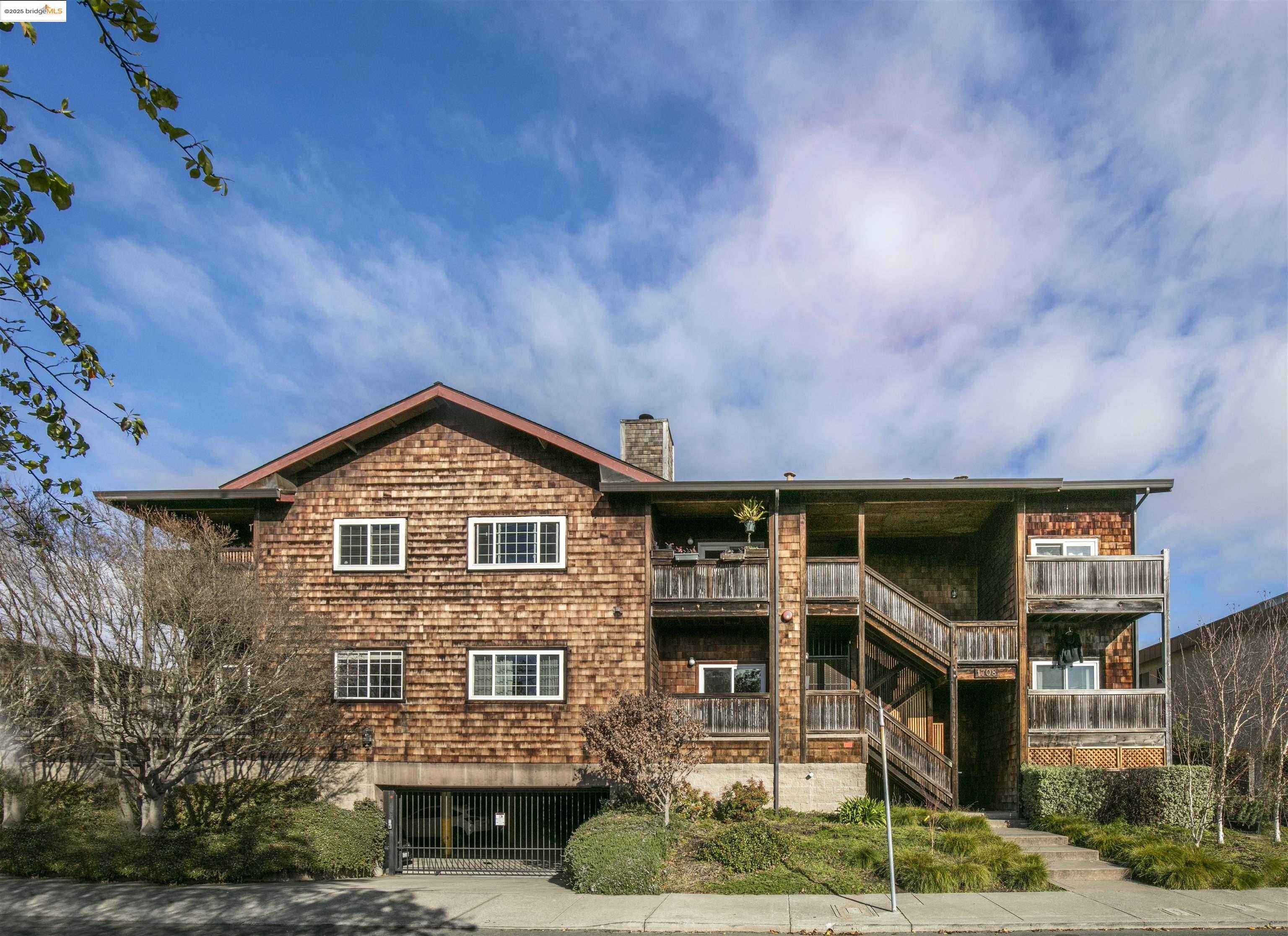 Neighborhood Neighborhood-3