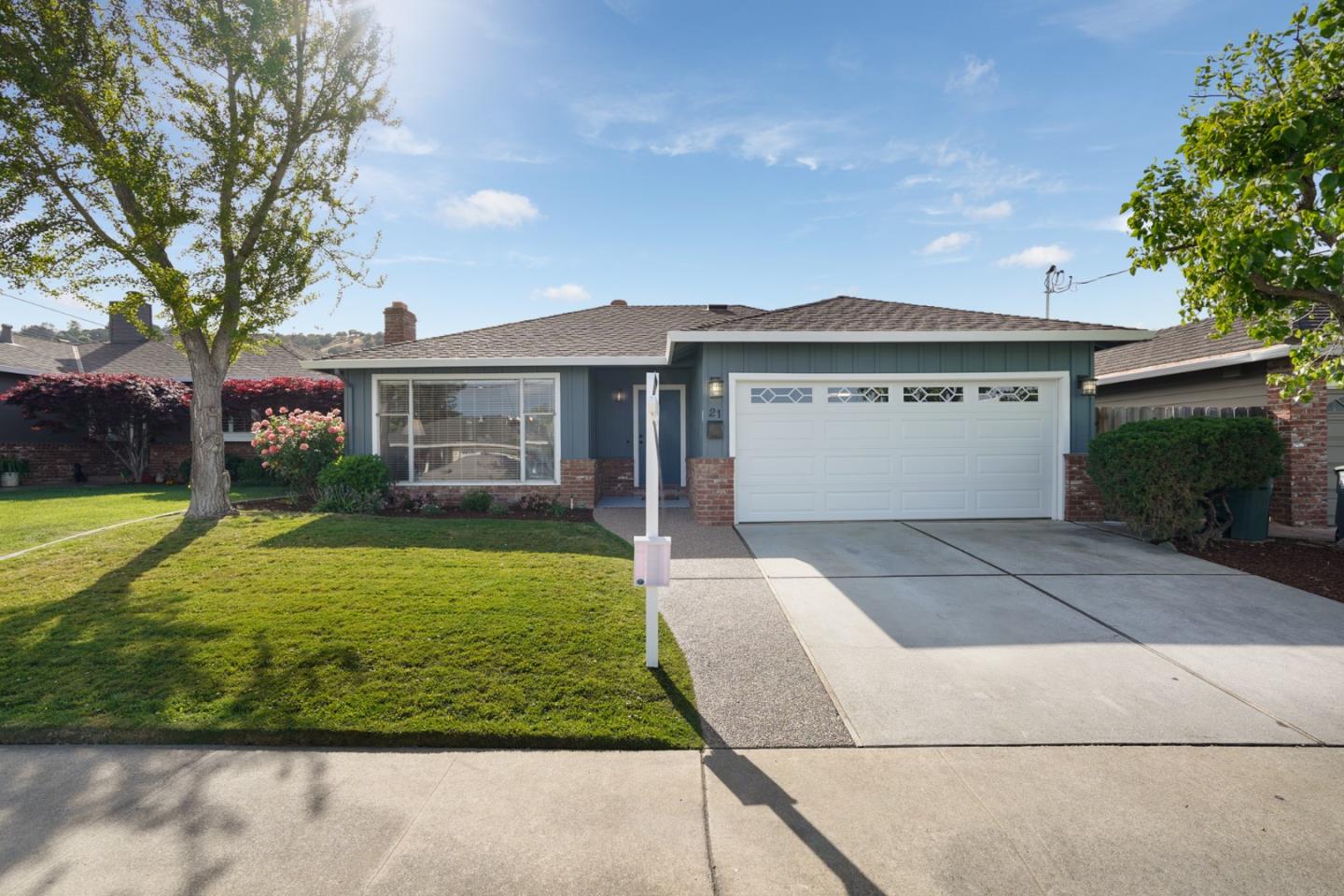 Neighborhood Neighborhood-91