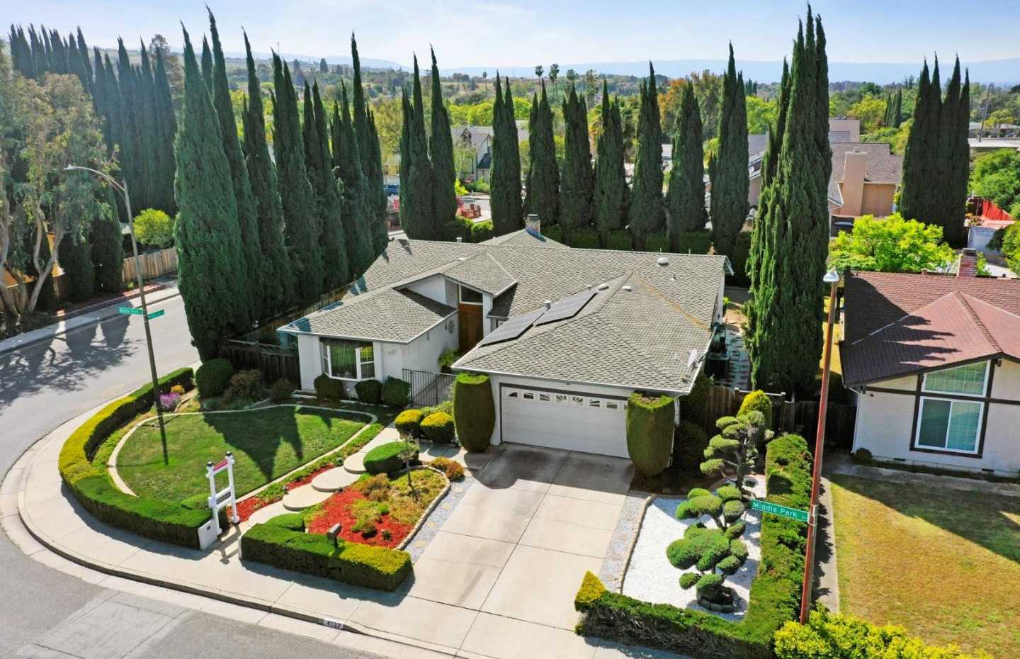 Neighborhood Neighborhood-10