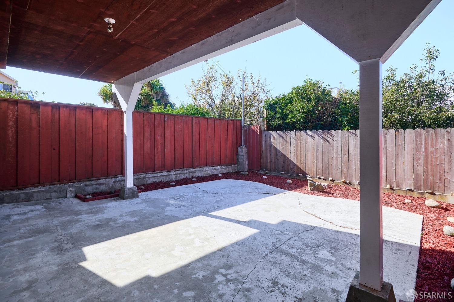 Neighborhood Neighborhood-8