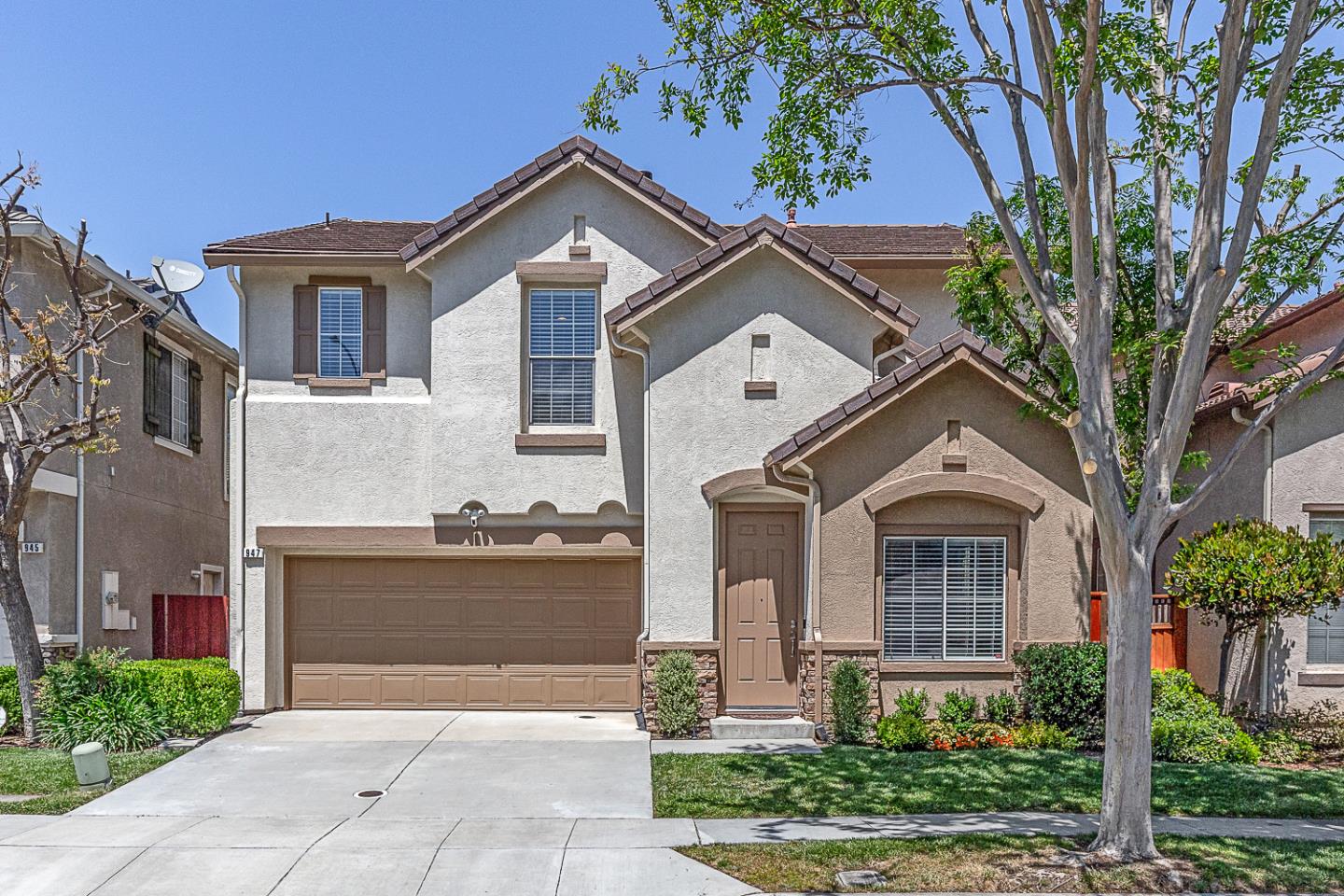 Neighborhood Neighborhood-5