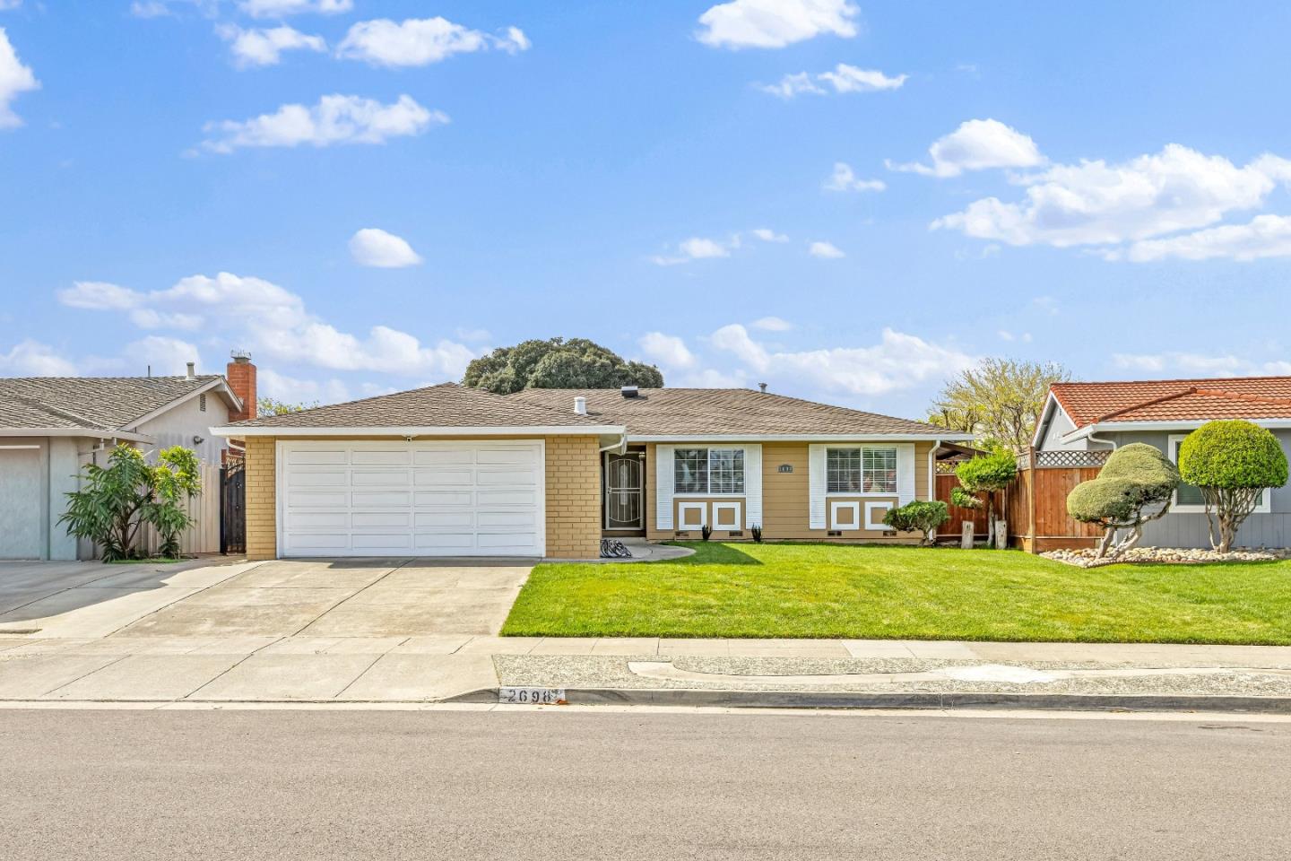 Neighborhood-34