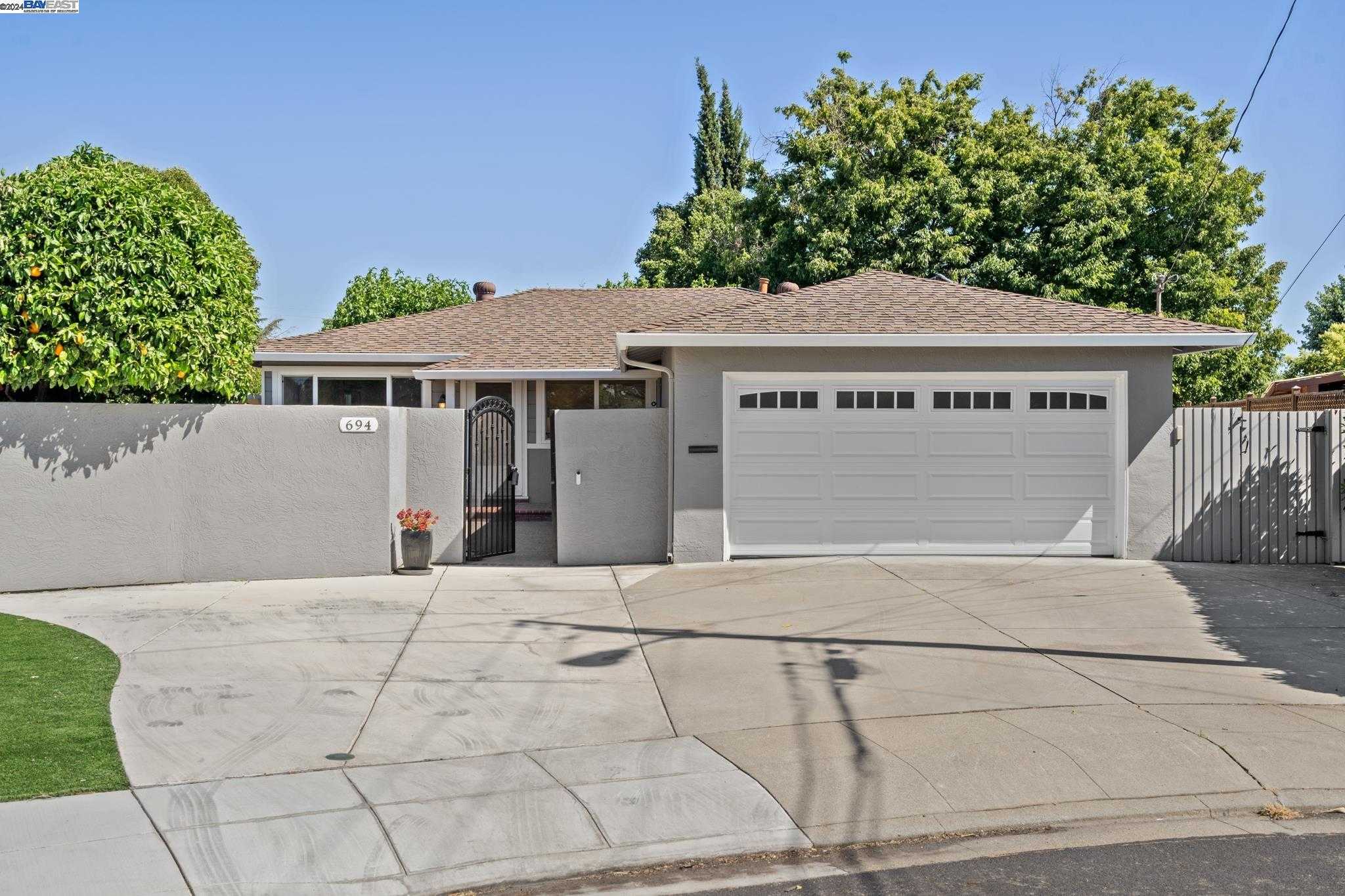 Neighborhood Neighborhood-12