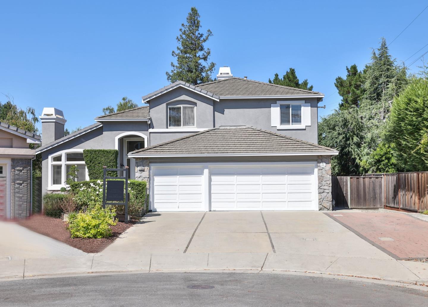 Neighborhood Neighborhood-5