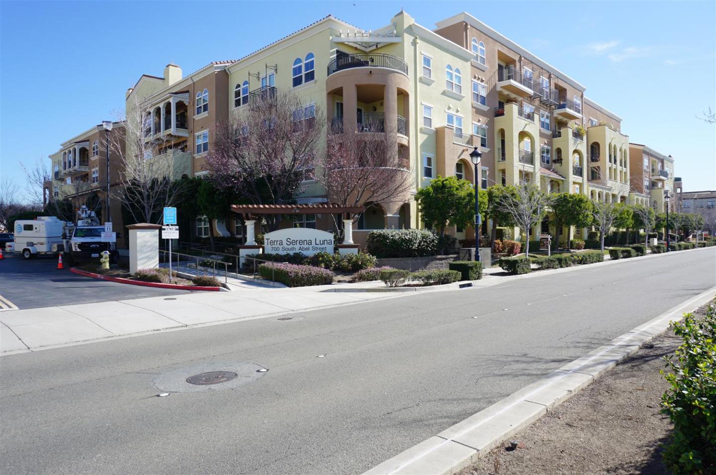 Neighborhood Neighborhood-65