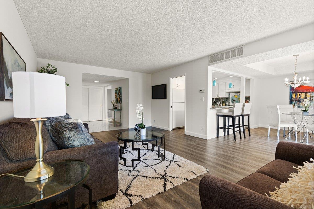 Neighborhood Neighborhood-13