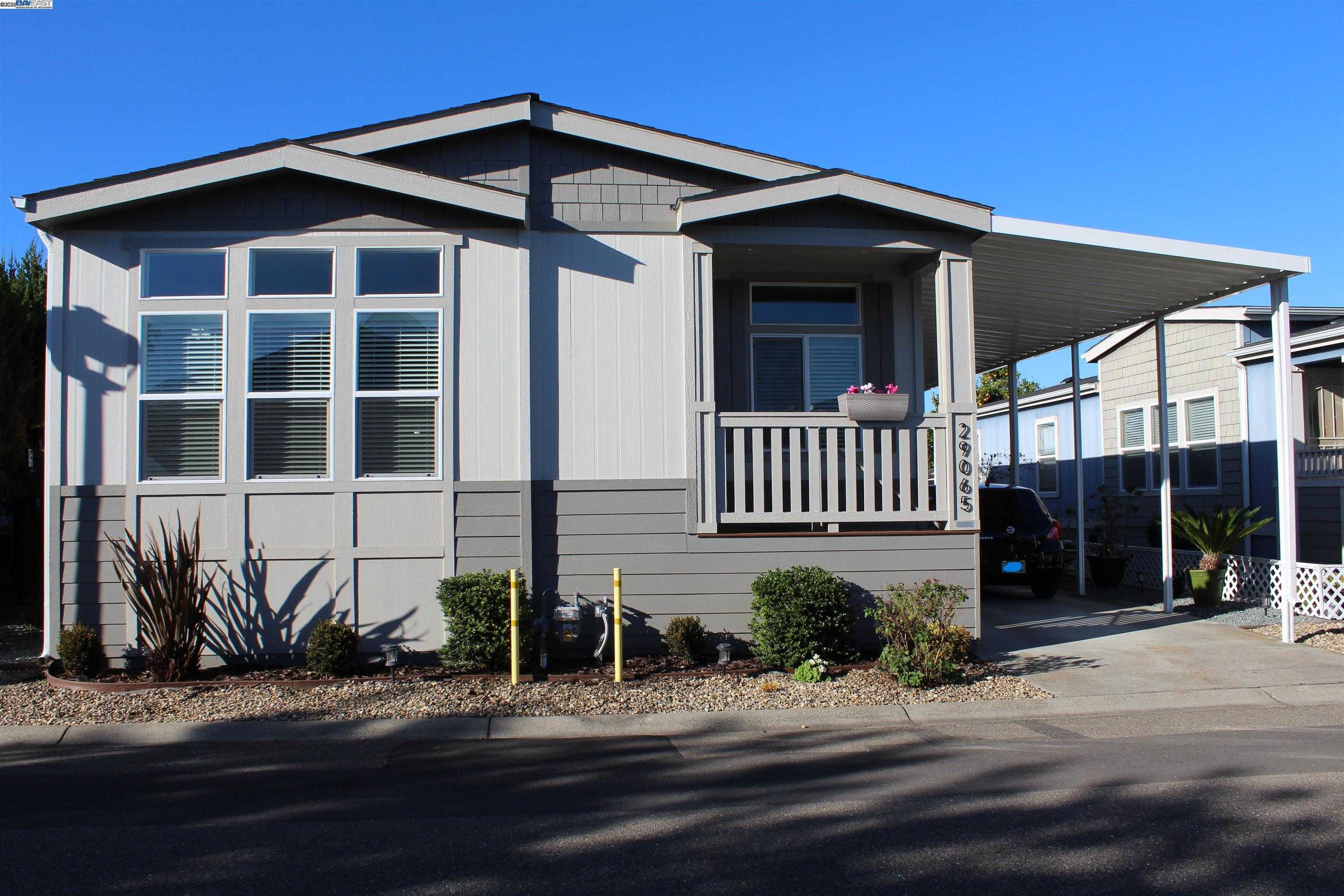 Neighborhood Neighborhood-35