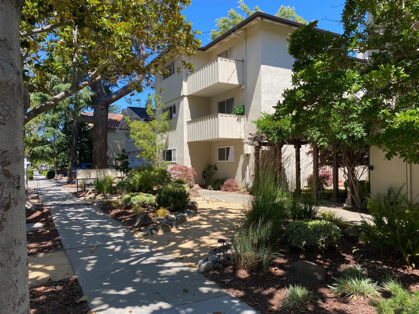 Neighborhood Neighborhood-43