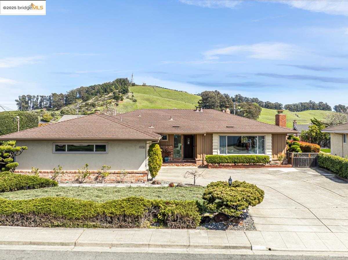 Neighborhood Neighborhood-8